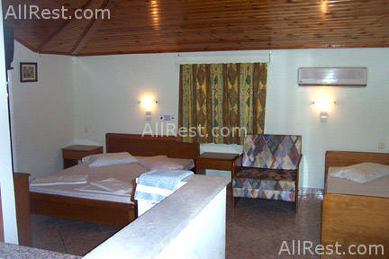 Planos Beach Hotel 11